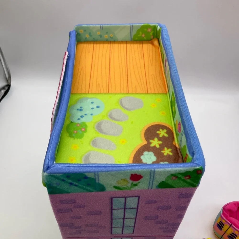 SQUISHMALLOWS SQUISHVILLE‎ MALL
